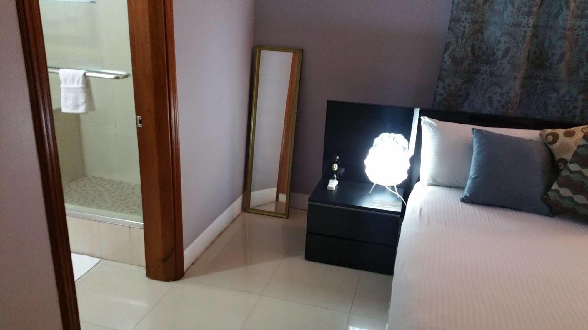 Modern London Decor Guest Apartments Кингстон Экстерьер фото