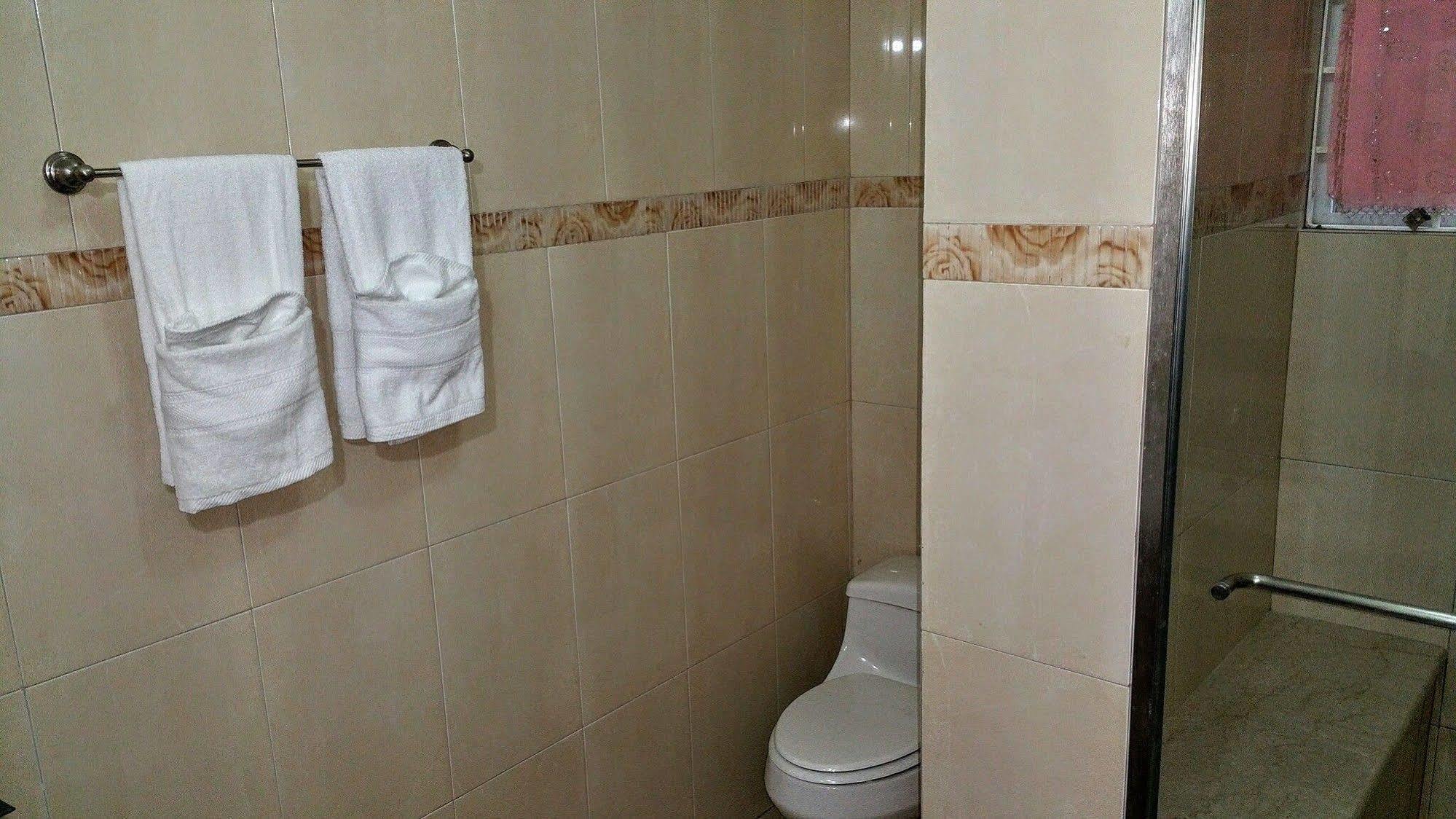 Modern London Decor Guest Apartments Кингстон Экстерьер фото