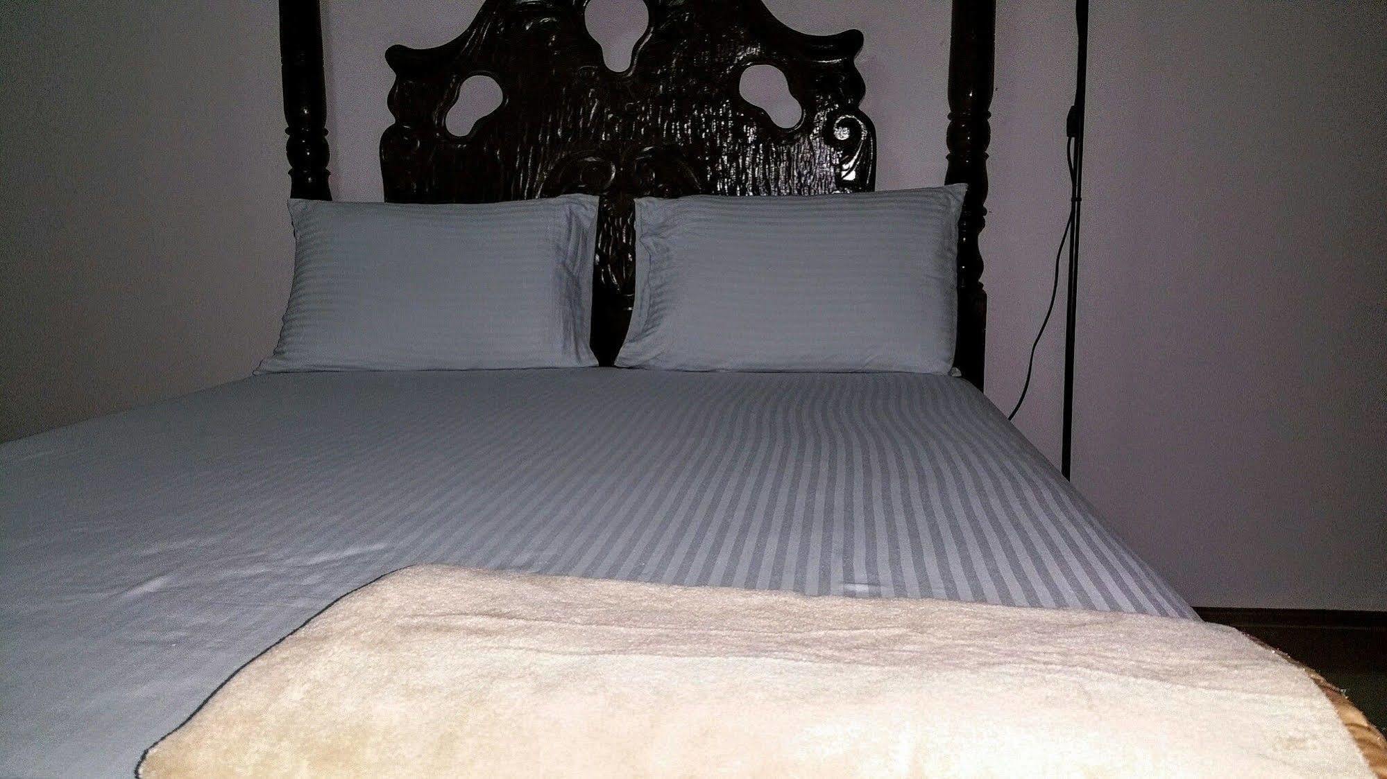Modern London Decor Guest Apartments Кингстон Экстерьер фото